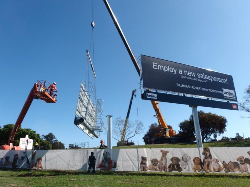 King Ave Durack – Erect Bilboards King Ave Durack - Erect Bilboards